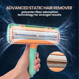 Two-Way <b>Pet</b> Hair Remover Brush with Static Adsorption - 17cm Wide, Non-Slip Grip for Cleaning Clothes, <b>Sofas</b> and <b>Pet</b> Beds - Product Image 3