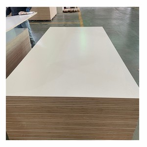 Hoja de <span class=keywords><strong>madera</strong></span> contrachapada Tablero laminado de melamina de 18mm <span class=keywords><strong>Precio</strong></span>/contrachapado de melamina Mdf de alto brillo - Product Image 5