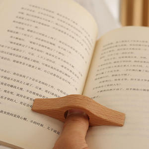 Soporte de página de <span class=keywords><strong>libro</strong></span> de madera con logotipo personalizado marcapáginas de madera de nogal negro regalo para lectores - Product Image 3