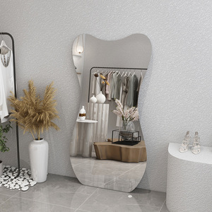 <span class=keywords><strong>Espejo</strong></span> de <span class=keywords><strong>Pared</strong></span> Curvo en Forma de 8, <span class=keywords><strong>Espejo</strong></span> Colgante de Forma Irregular para Dormitorio, Sala de Estar, Decoración del Hogar, Venta al Por Mayor Directo de Fábrica - Product Image 3