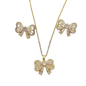 Conjunto de Joyería de Moda para Mujer, Acero Inoxidable, Chapado en Oro Real, con Zirconia, Collar con Colgante de Mariposa y Aretes, para Regalo - Product Image 5