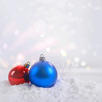 Boules de Noël suspendues en plastique colorées de 4/6/8 cm, électroplaquées, 4 couleurs, décorations de fête, fabriquées à la machine, directement de l'usine