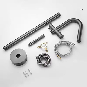 Grifo de Bañera de Lujo Independiente con Montaje en Suelo, Mezclador de <span class=keywords><strong>Baño</strong></span> Moderno de Latón con Caño Giratorio y Set de Ducha de Mano - Product Image 6