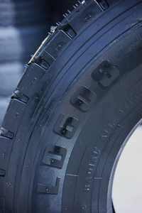 ยางรถบรรทุกเรเดียล LCH T-REX 12R22.5 รุ่นใหม่ สำหรับรถบรรทุกหนัก รุ่น LD608 ได้รับการรับรองมาตรฐาน ECE ขายส่ง คุณภาพเชื่อถือได้ - Product Image 3