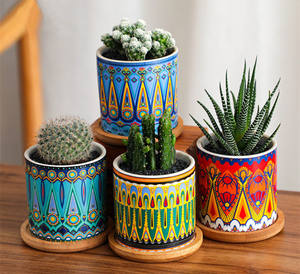 Producción de Macetas de Cerámica Cilíndricas de Estilo Nórdico para Suculentas, Macetas de Cerámica con Mandala de Colores - Product Image 4