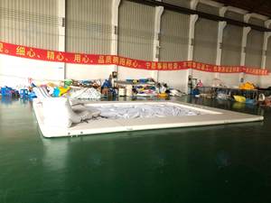 Tùy chỉnh Inflatable du thuyền trượt với ghế sang trọng thuyền PVC bền khổng lồ Nước Đại dương trượt thương mại Inflatable biển giải trí - Product Image 4