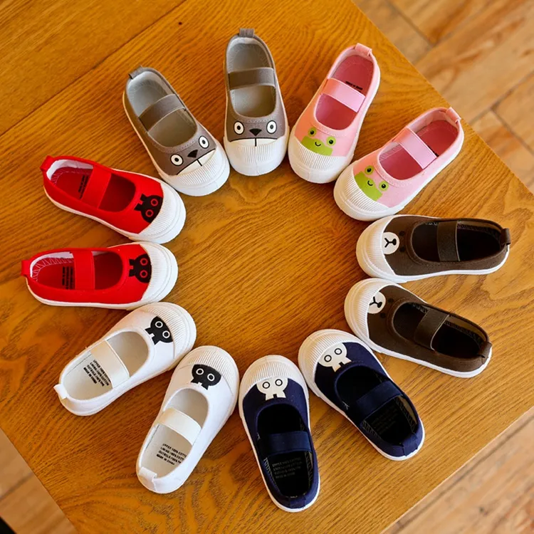 Çeşitli tasarım sevimli rahat çocuklar sneakers tuval üzerinde kayma çocuklar kızlar için ayakkabı