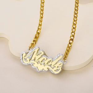 Collana con Doppio Nome Personalizzato in Acrilico Colorato, Ciondolo Femminile Raffinato e Lucido in Acciaio Inossidabile Stile Europeo e Americano - Product Image 5