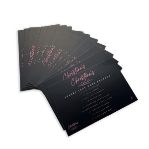 Tarjeta de Agradecimiento Premium con Grabado en Relieve - Tarjetas Negras con Lámina Rosa para Apreciación al Cliente con Marca - Product Image 3