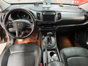 <span class=keywords><strong>Sportage</strong></span> d'<span class=keywords><strong>occasion</strong></span> en bon état : 2014 2.0 GLS automatique, faible kilométrage, confortable et fiable, excellent état - Product Image 5