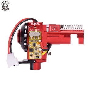 Cámara de Salto (Hop-Up) Táctica PRO CNC de Aluminio Rojo de Alta Precisión AEG con LED para Accesorios de Caza Serie AEG - Product Image 1