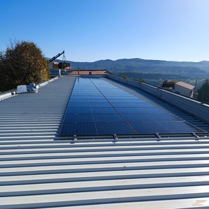 Bộ Hoàn Chỉnh Toàn Màu Đen Châu Âu Hệ Thống Năng Lượng Mặt Trời Thông Minh Hệ Thống Năng Lượng Mặt Trời Kết Hợp 5000W Bộ Tấm Pin Mặt Trời 3KW 6KW 8KW 10KW - Product Image 3