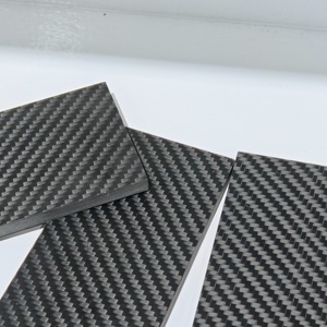 Tablero de fibra de carbono con textura transparente tridimensional, modelo cultural y creativo con tablero duro decorativo exterior. - Product Image 3