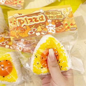 Juguete de sushi hecho a mano, suave y blandito, sensorial antiestrés, de plástico, para niños de 5 a 7 años, con diseños de pollito, pan, pata de gato, pez y yema de huevo - Product Image 5