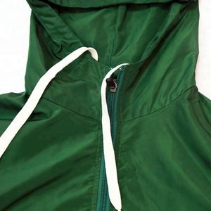 Survêtement d'hiver pour femmes personnalisé Ensemble de survêtement d'entraînement Survêtement manteau à capuche - Product Image 3