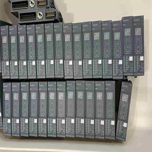 Module de sortie numérique Siemens ET200SP 6ES7 <span class=keywords><strong>132</strong></span> 6ES7132-<span class=keywords><strong>6BH01</strong></span>-<span class=keywords><strong>0BA0</strong></span>/OBAO - Product Image 2