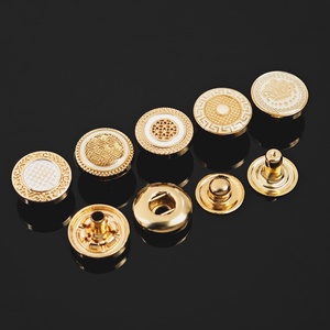 Botones a Presión Personalizados con Logotipo, de Aleación de Zinc de 12 mm, Tamaño Personalizado, Material Personalizado, Juego de 4 Piezas, Color Dorado para Hombre - Product Image 4