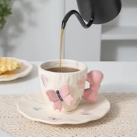 Vente en gros de tasses à café en céramique personnalisées avec poignée en forme de papillon, design vintage rétro avec logo pour cadeau de café