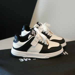 Zapatos para niñas en <span class=keywords><strong>la</strong></span> primavera y el otoño de 2025, nuevas zapatillas de deporte de cuero de hip-hop para niños, zapatos casuales antideslizantes para niños. - Product Image 2