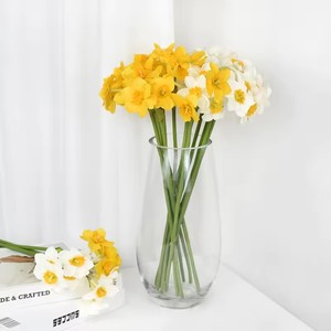 6 Piezas de Narcisos Artificiales, Ramo de Flores de Narciso de Plástico para Decoración del Hogar, Jardín, Habitación, Escritorio, Bodas, Fiestas - Product Image 2