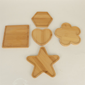 Posavasos de Bambú en Forma de Estrella 10x10x1cm Resistente al Calor para Servir Bebidas - Product Image 3