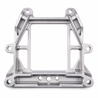 Support de fixation du radiateur de refroidissement du moteur, support de montage du système de refroidissement du moteur automobile, pièces de rechange et pièces de rechange personnalisées pour voitures et camions (OE)