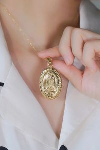 Xinfly - Medalla de la Virgen María en Oro de 18K, Colgante Personalizado, Venta al por Mayor de Amuletos Religiosos - Product Image 5