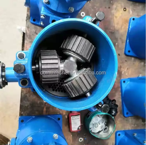 מכונת ייצור כופתיות מזון לבעלי חיים דגם 160, 220 וולט, תפוקה 150-180 ק\\\"ג/שעה, מכונה אוטומטית לעיבוד מזון לעופות. - Product Image 3