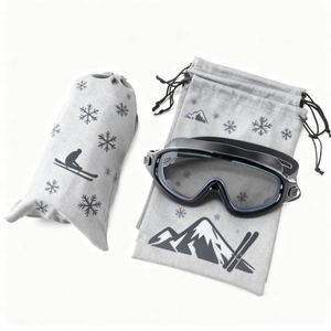 Pochette de protection en microfibre à motif logo personnalisé pour lunettes, bijoux et masques de ski - Product Image 1
