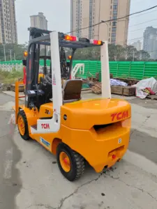 Japonya orijinal TCM 3 ton FD30 kullanılmış forklift güvenilir motor ile iyi durumda