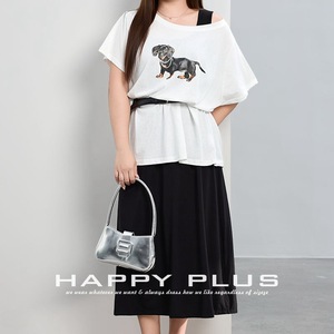 Runqi Ensemble pour femmes grandes tailles, t-shirt à épaules dénudées imprimé teckel, robe midi noire sans manches avec ceinture N9176 - Product Image 3