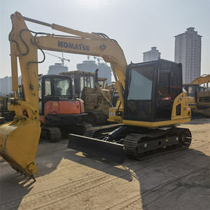 KOMATSU PC70-8 Mini pelleteuse presque neuve utilisée d'origine japon d'occasion 6TON 7TON 8TON petites pelles sur chenilles moteur pompe à engrenages - Product Image 4