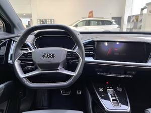 Voiture d'<span class=keywords><strong>occasion</strong></span> <span class=keywords><strong>Audi</strong></span> <span class=keywords><strong>Q4</strong></span> 50e-tron Quattro Edition Exclusive 2024 à bon <span class=keywords><strong>prix</strong></span>, <span class=keywords><strong>Audi</strong></span> <span class=keywords><strong>Q4</strong></span> E-tron 40 Trailblazer d'<span class=keywords><strong>occasion</strong></span> - Product Image 5