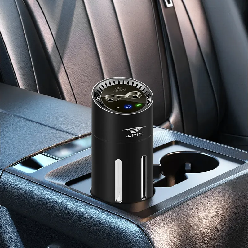 Fábrica al por mayor personalizado tipo C carga Aire Limpio aerosol inteligente aceite esencial difusor de coche ambientador de coche aroma de coche