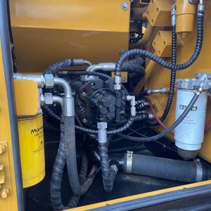 Excavadora usada SANY SY135C de 13 toneladas con cojinete de caja de cambios de engranaje de motor central en stock para entrega global SY95C SY155C - Product Image 2