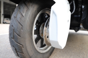 <span class=keywords><strong>Moto</strong></span> à trois <span class=keywords><strong>roues</strong></span> et voiture à trois sièges <span class=keywords><strong>Moto</strong></span> électrique à trois <span class=keywords><strong>roues</strong></span> - Product Image 6