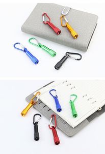 Mini Linterna LED de Aleación de Aluminio con Clip de Mosquetón para Regalos Corporativos Promocionales con Logotipo Personalizado - Product Image 5