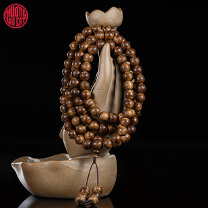 Elite Agarwood Rosary 108 Beads 8mm Dark Agarwood Oil Rich Beads Refined Luxury Meditation Jewelry - Product Image 4