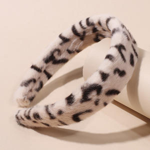 Diademas <span class=keywords><strong>de</strong></span> <span class=keywords><strong>pelo</strong></span> <span class=keywords><strong>de</strong></span> visón <span class=keywords><strong>de</strong></span> piel sintética <span class=keywords><strong>de</strong></span> moda al por mayor diadema <span class=keywords><strong>de</strong></span> bota peluda <span class=keywords><strong>de</strong></span> mármol diseño elegante <span class=keywords><strong>de</strong></span> mohair para hombres y mujeres - Product Image 5