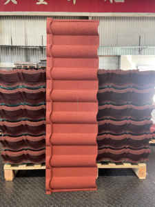 Feuille de toiture enduite de pierre colorée au design moderne Tuiles métalliques enduites de chaleur pour la construction de toits en <span class=keywords><strong>pente</strong></span> pour villas - Product Image 4