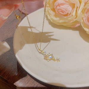 Collana Luna e Fiume di Stelle, Ornamento Femminile di Lusso <span class=keywords><strong>con</strong></span> Pendente Luminoso, Catena per Clavicola Romantica di Alta Classe - Product Image 3