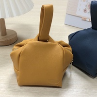 Sac de maquillage en cuir PU imperméable de luxe, organiseur pour femmes, sac de toilette portable pour voyages, accessoires de voyage, pochette en cuir