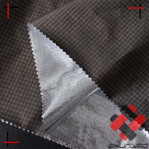 Tela de manta de emergencia aislada reflectante de calor recubierta de plata brillante Ripstop de nailon 15D de peso ultraligero - Product Image 4