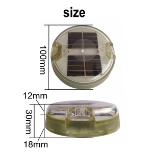 Lampada Solare Decorativa <span class=keywords><strong>a</strong></span> Occhio di Gatto con Display LED (Materiale PC) - Grado di Protezione IP68, Distanza Visiva 600m per Illuminazione di <span class=keywords><strong>Sentieri</strong></span> e Paesaggi - Product Image 5