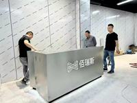 Comptoir de caisse de luxe personnalisé pour salon, bureau de réception de luxe en acier inoxydable, comptoir de caisse en acier inoxydable, bureau de réception en acier inoxydable