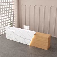 Comptoirs de réception modernes en bois sur mesure pour bureaux, salles de sport, salons, hôtels, salons de beauté et espaces de consultation