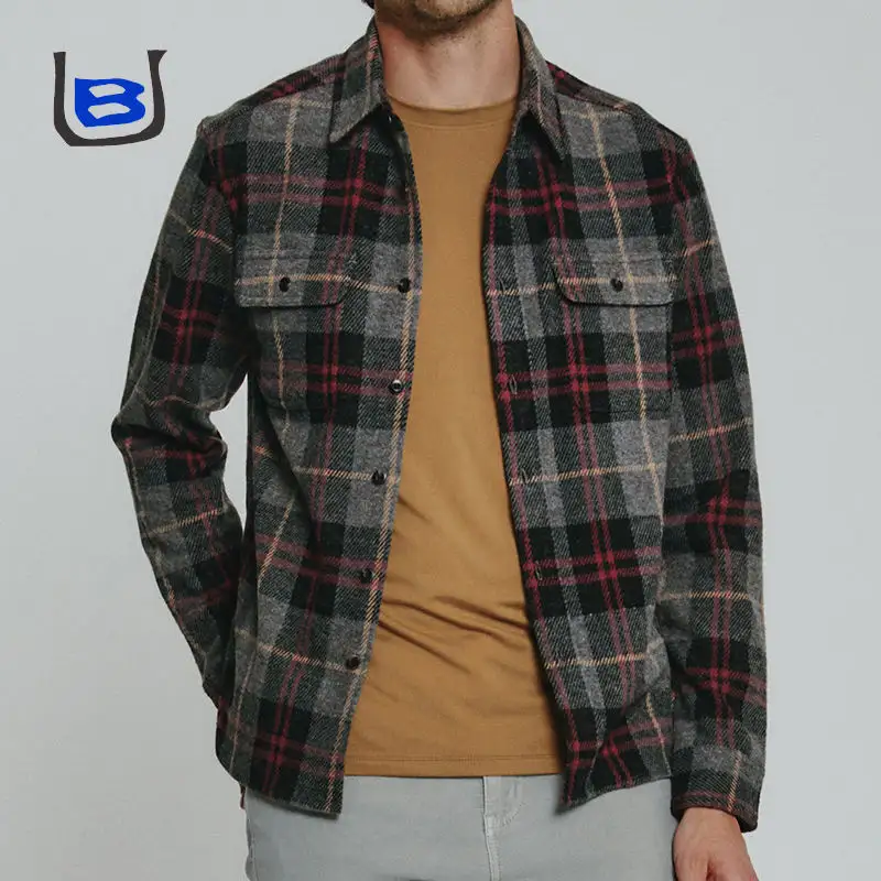 U and B Vente en gros Logo personnalisé Chemise urbaine décontractée surdimensionnée en laine à carreaux avec revers de poche Chemise en flanelle à manches longues pour hommes