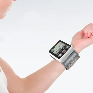 Preço fábrica recarregável pulso Bp Monitor 24 horas pulso esfigmomanômetro sangue eletrônico - Product Image 1