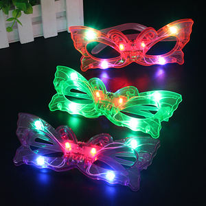 <span class=keywords><strong>Occhiali</strong></span> a Stella Luminosi LED Nuovi <span class=keywords><strong>Occhiali</strong></span> Economici per Feste Occasioni Natalizie Laurea Ringraziamento <span class=keywords><strong>San</strong></span> <span class=keywords><strong>Valentino</strong></span> Festa della Mamma - Product Image 3