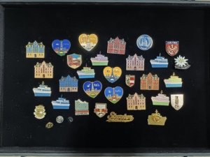 Épinglette personnalisée en forme de cœur, Tour Eiffel, souvenir de <span class=keywords><strong>Paris</strong></span>, en alliage de zinc, multi-styles, badge artisanal en métal personnalisé pour cadeaux - Product Image 6
